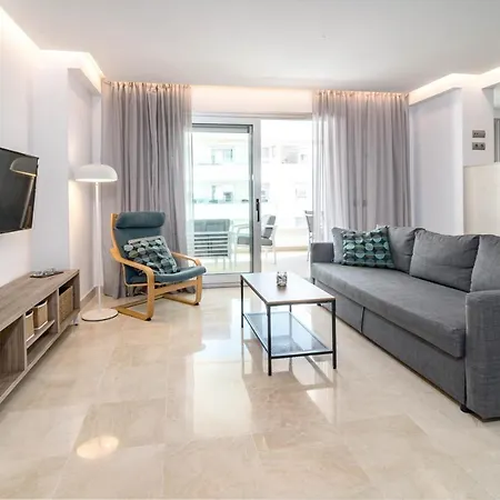 Aqua 6 1a Apartment
